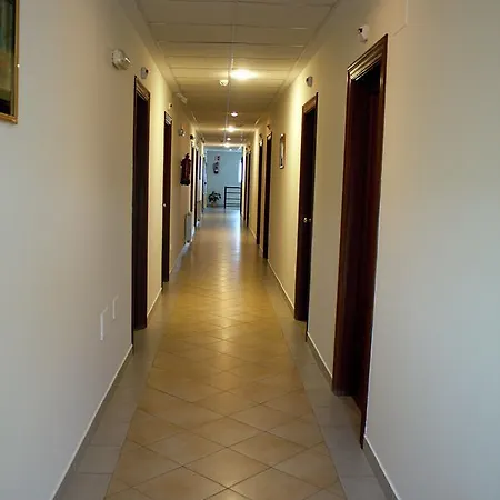 Royal Iii 3* Pesués